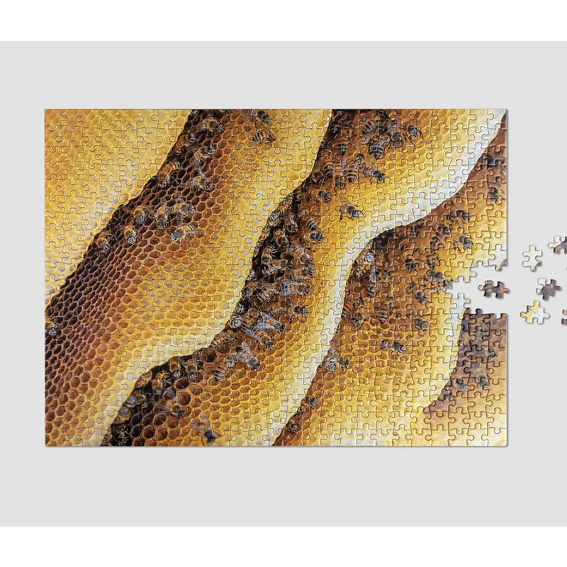 Printworks Puzzle - Bee, Wildlife Pattern