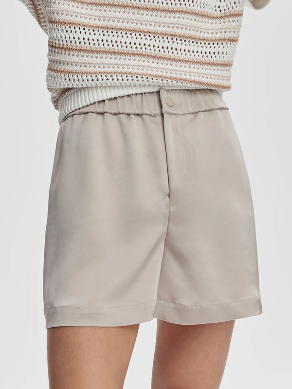 Varley Sarka High Rise Short - Silver Cloud