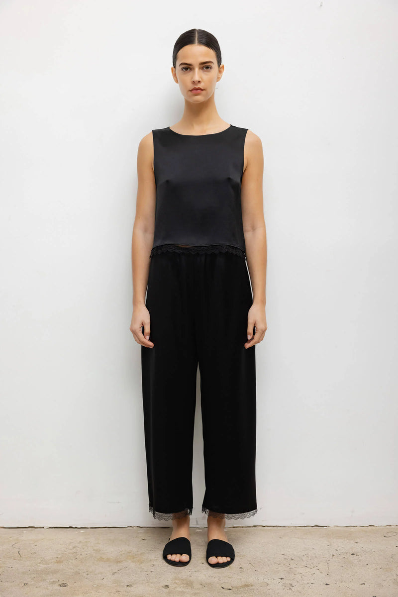 Leset Barb Crop Sleeveless Crew Black