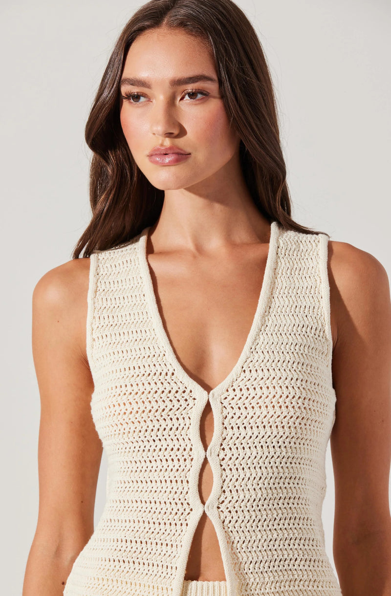 Astr the Label Taimi Sweater Vest Natural