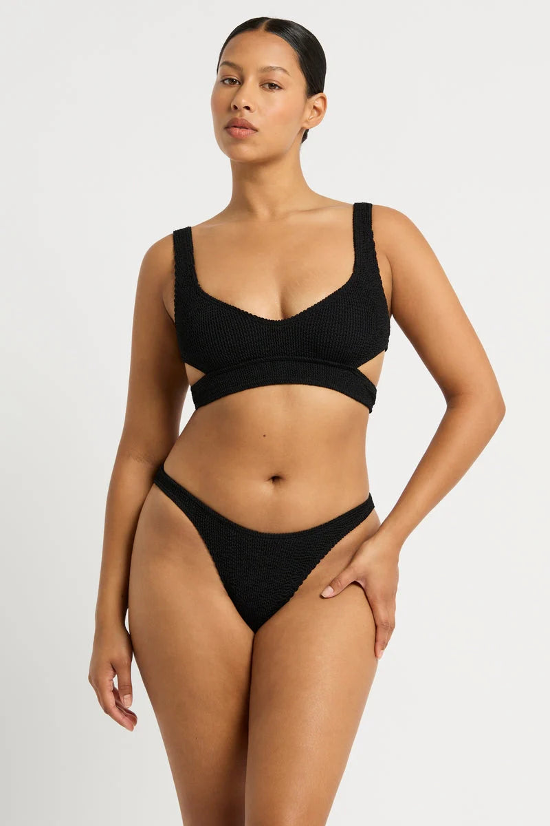 Bond-Eye Nino Crop - Black Eco