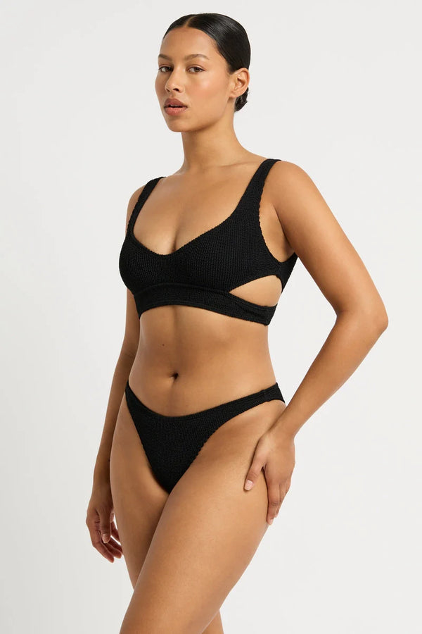 Bond-Eye Nino Crop - Black Eco