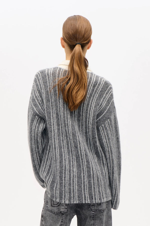 Baum Und Pferdgarten Carlota Thunder Grey Stripe