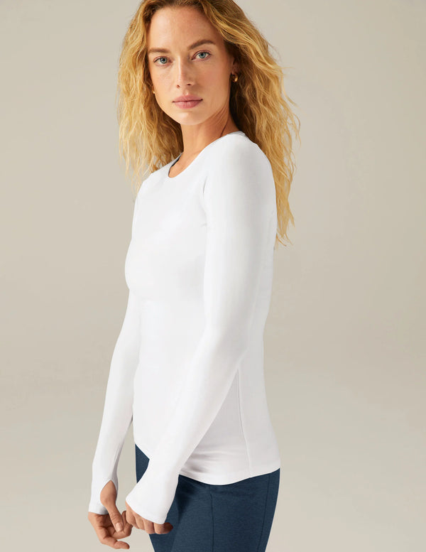 Beyond Yoga Featherweight Classic Crew Pullover Cloud White