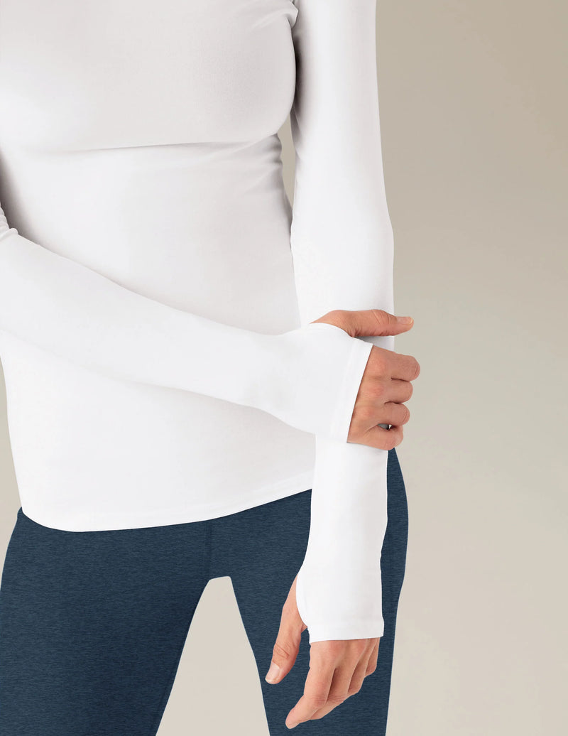 Beyond Yoga Featherweight Classic Crew Pullover Cloud White