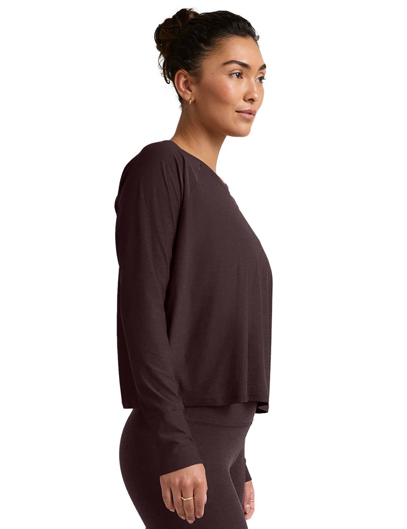 Beyond Yoga Featherweight Daydreamer Pullover Dark Chocolate Heather