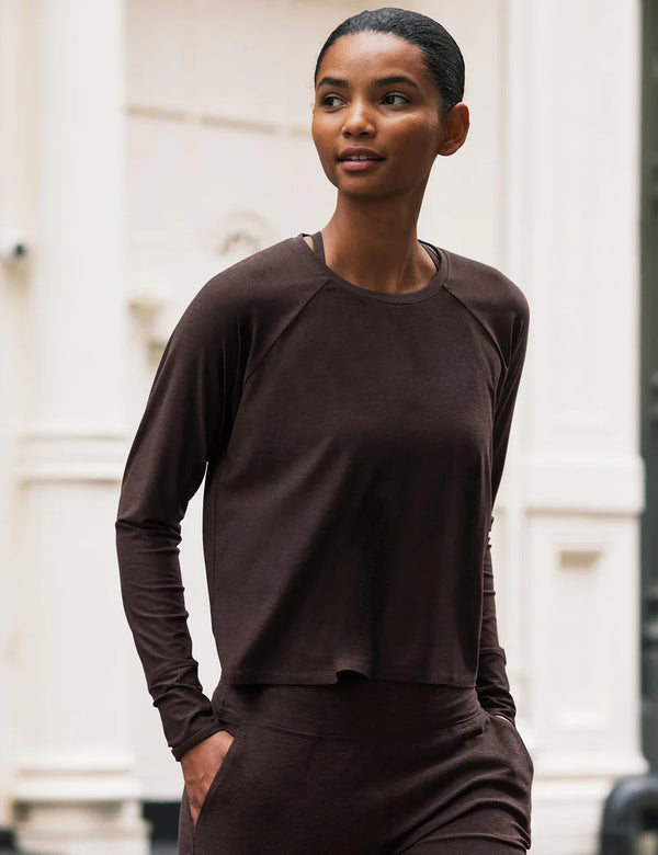 Beyond Yoga Featherweight Daydreamer Pullover Dark Chocolate Heather