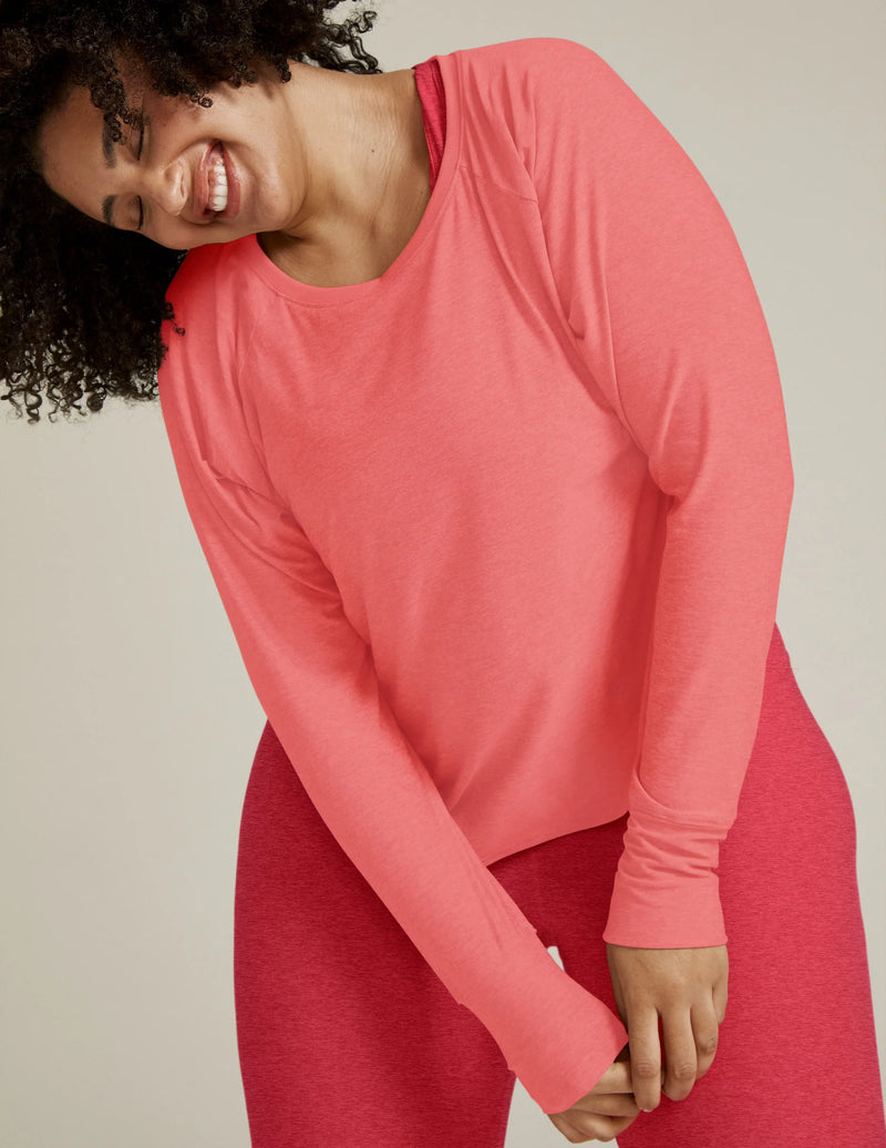 Beyond Yoga Featherweight Daydreamer Pullover Sun Kissed Coral Heather