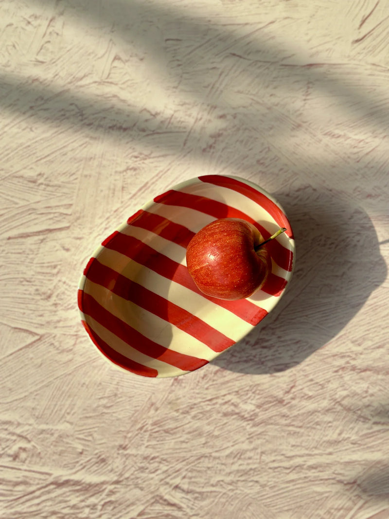 Casa Amarosa Ceramic stripe Bowl, Red 7x5x2 Inches