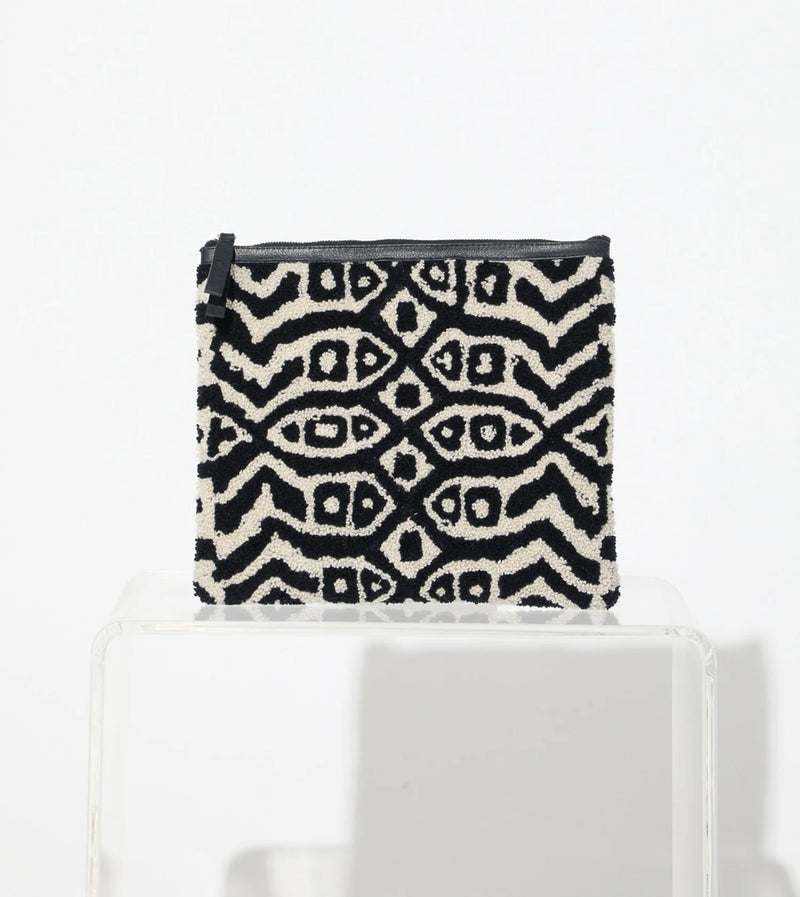 Cleobella Asliah Clutch Black