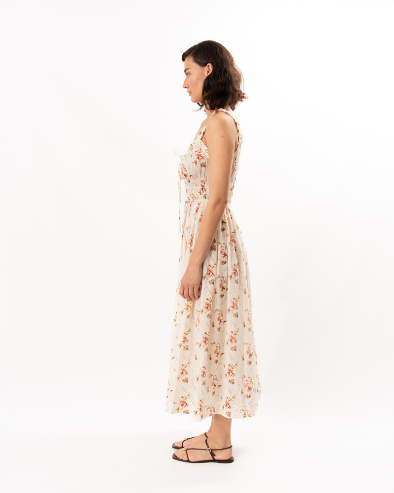 doen emmaretta dress | Dresses | Iso Doen Size Small Or Medium The smocked bodice gently shapes the silhouette Doen Emmaretta Dress in Black