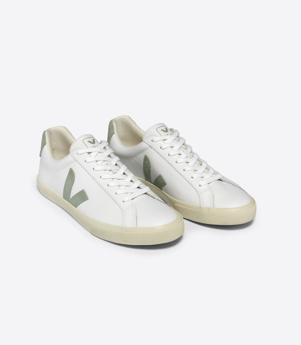 Veja Fair Trade Esplar Logo Leather Extra Whi Clay