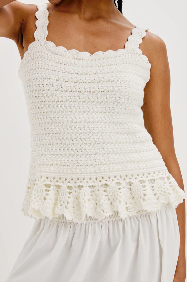 Rails Estefania White