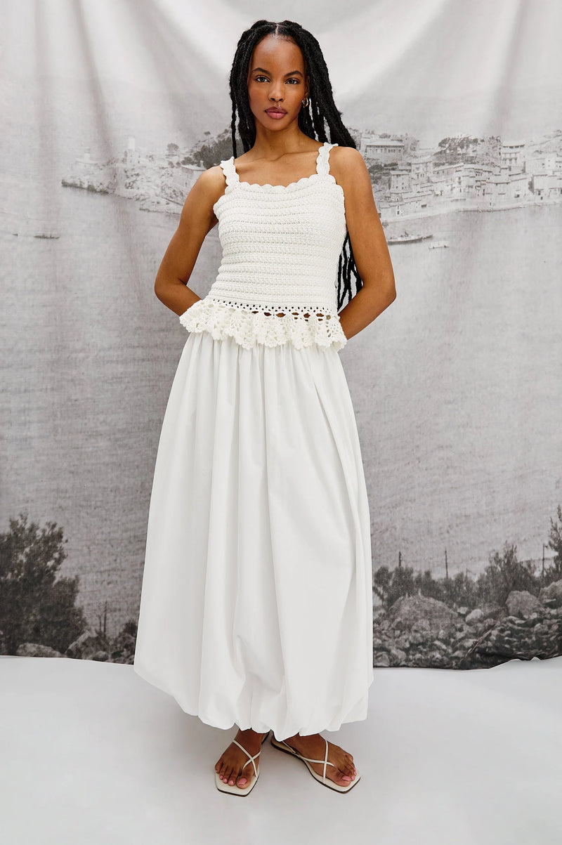 Rails Estefania White