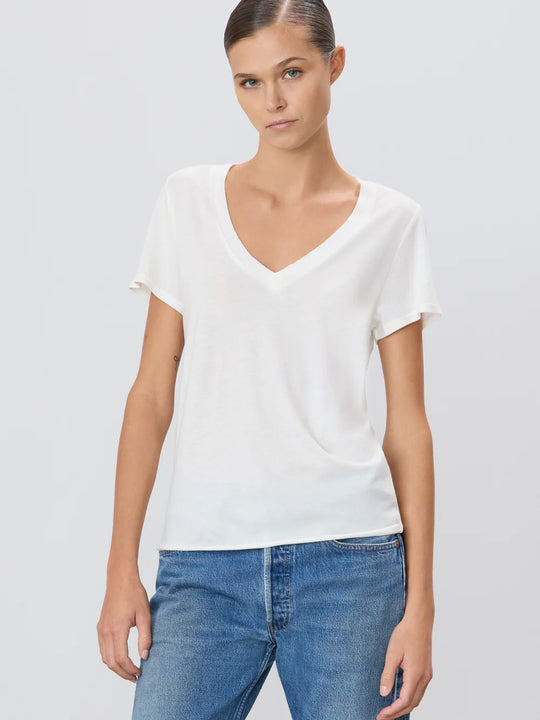 Eterne V-Neck T-Shirt Ivory