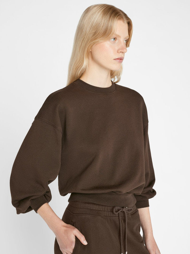 Frame Balloon Sleeve Crew Sweatshirt in Espresso