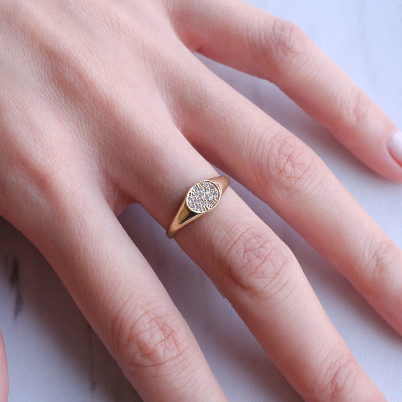 Gjenmi Jewelry Baby Signet Pave Ring White Diamond