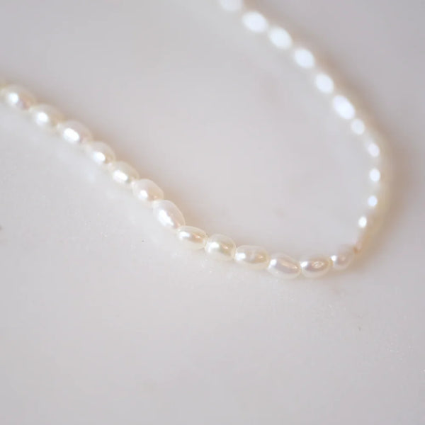 Gjenmi Jewelry Pearl Rice Necklace 15"