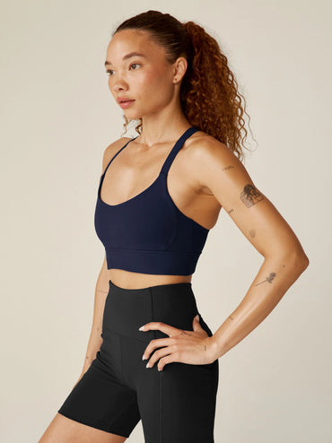 Beyond Yoga Power beyond Strive Long Line Bra After Dark Navy