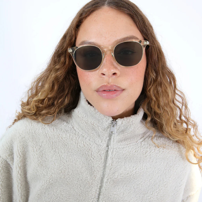 Illesteva Eldridge Champagne w/ Olive Flat Lenses