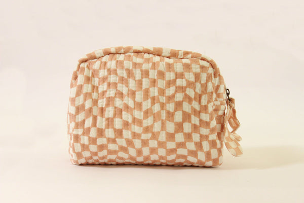 Casa Amarosa Handmade Quilted Pouch, Peach & White - 9 x 7 Inches