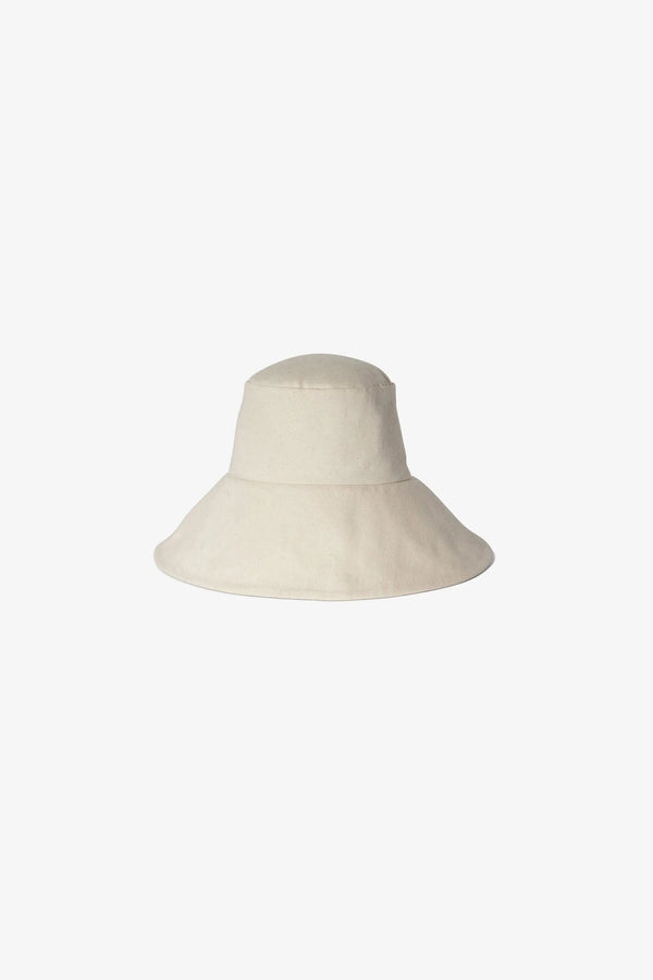 Janessa Leone Walker Off White