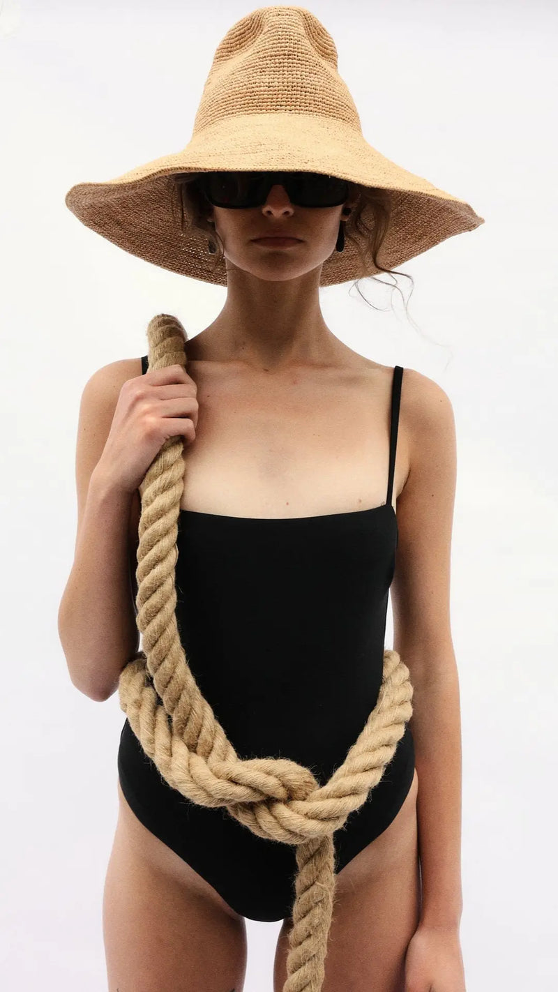 Janessa Leone Waverly Sand