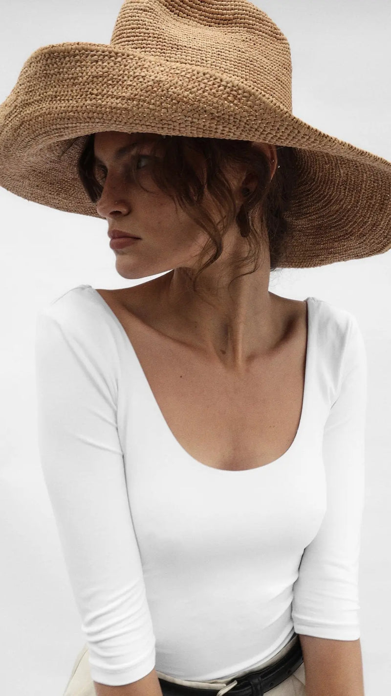Janessa Leone Waverly Sand