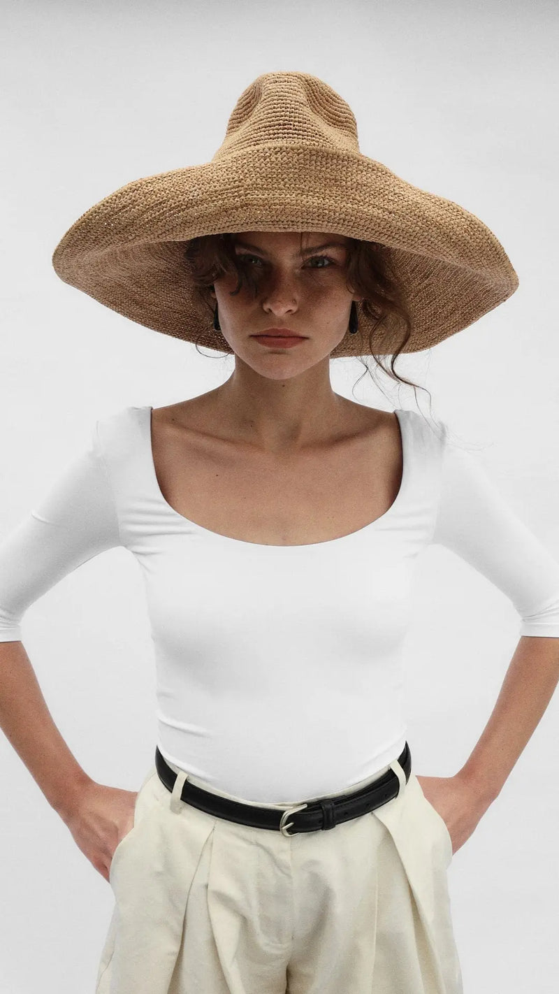 Janessa Leone Waverly Sand