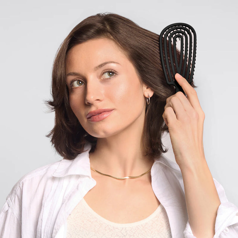 Kit.Sch Black Detangling Flexi Brush