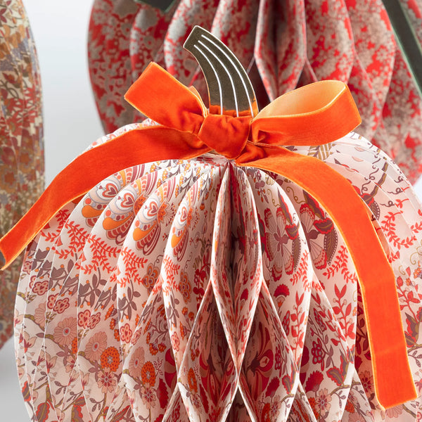 Meri Meri Meri Meri x Liberty Paper Honeycomb Pumpkins