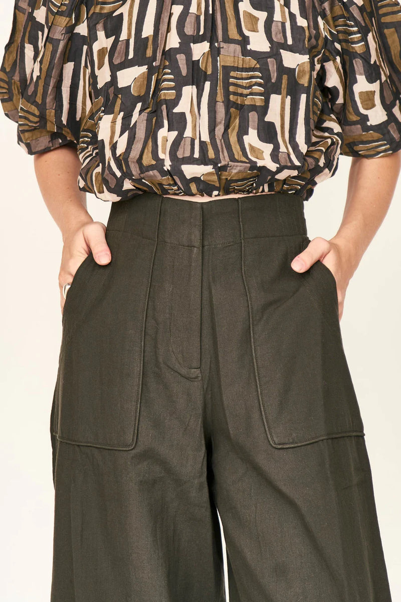 Mirth Tivot Pant in Black Olive