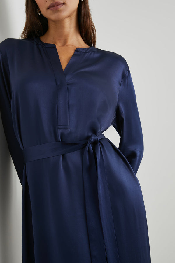 Rails Nelle Navy