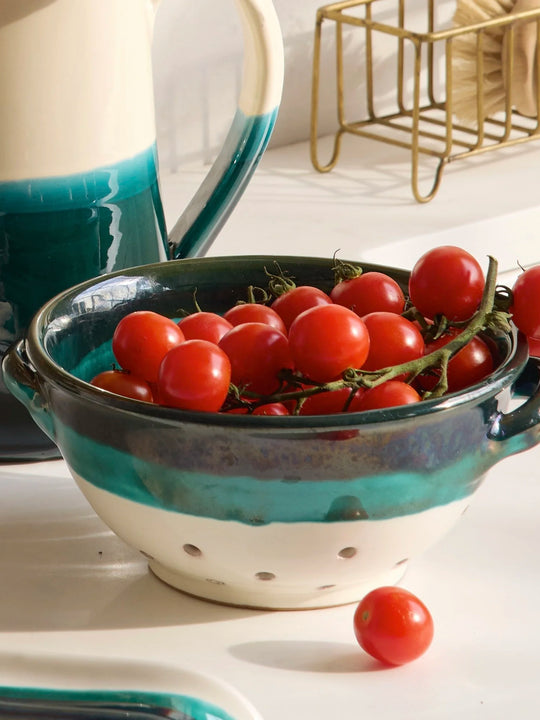 Pietra Handmade Ivory and Green Berry Bowl