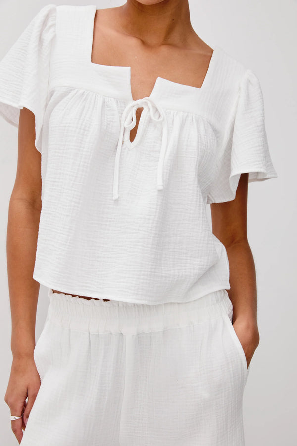 Rails Casie White