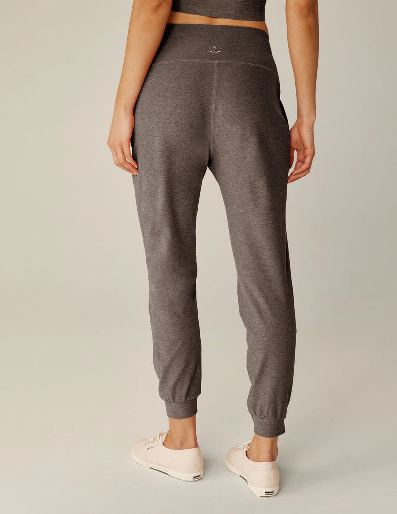 Beyond Yoga Spacedye Midi Jogger Soft Umber Heather