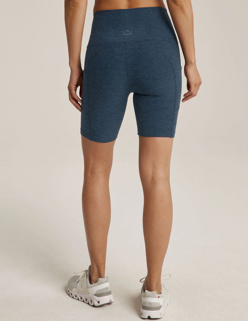 Beyond Yoga Spacedye Team Pockets High Waisted Biker Short Nocturnal Navy