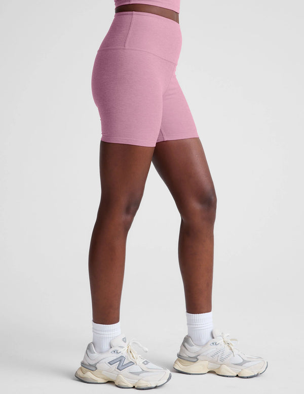 Beyond Yoga Spacedye Keep Pace 5" Short Pink Haze Heather