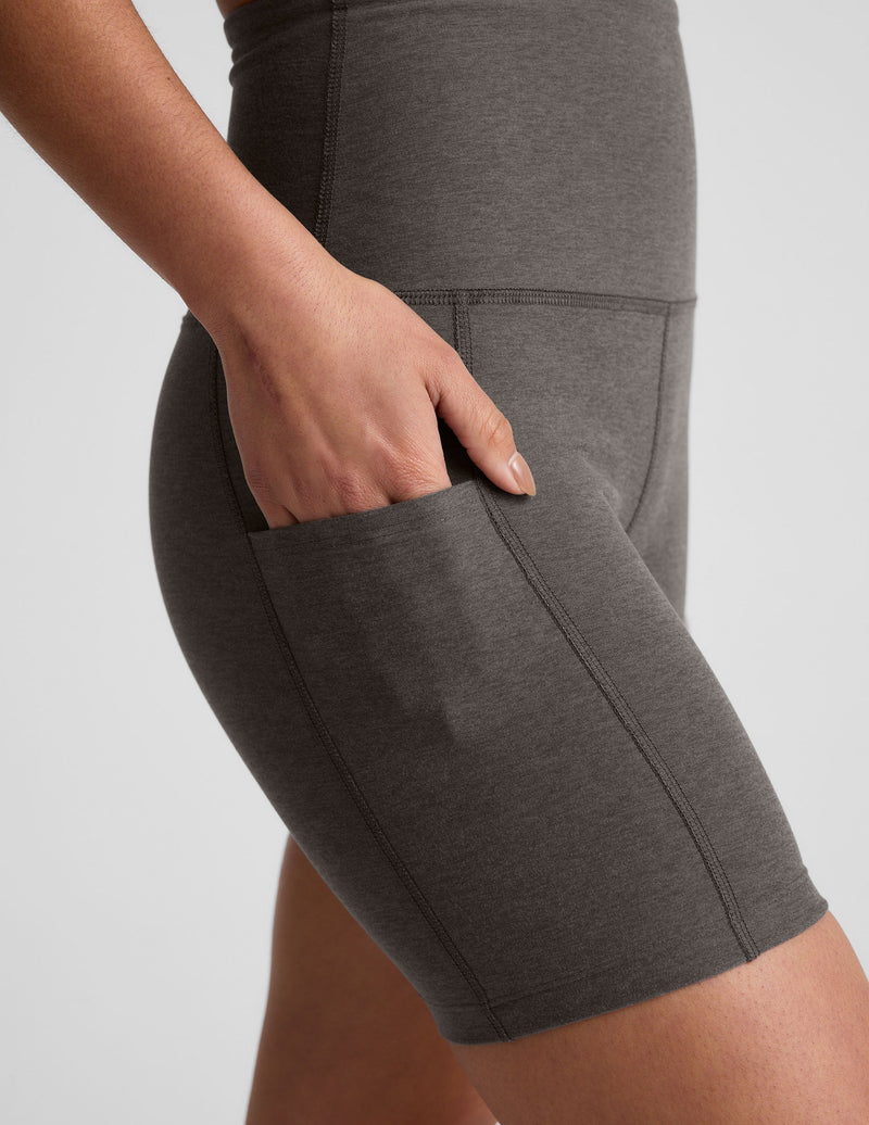 Beyond Yoga Spacedye Keep Pace 5" Short True Gray Heather