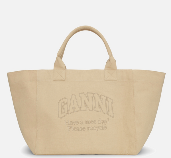Ganni Shopper XXL Almond Milk