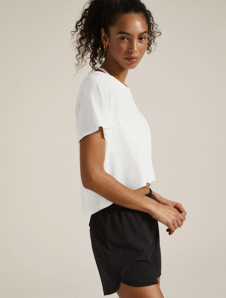 Beyond Yoga Signature High Low Cropped Tee White