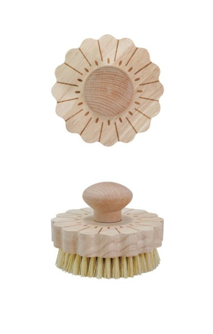 Hazel Mazel Beech Wood & Sisal Flower Brush w Handle