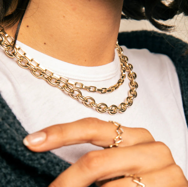 Sophie Ratner Chunky Oval Chain Necklace