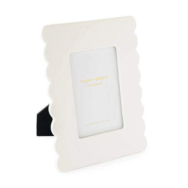 Sugar Paper Frame, Scallop