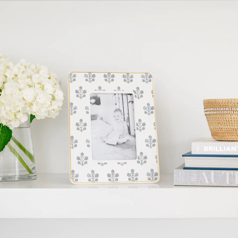 Sugar Paper Frame, Slate Floral