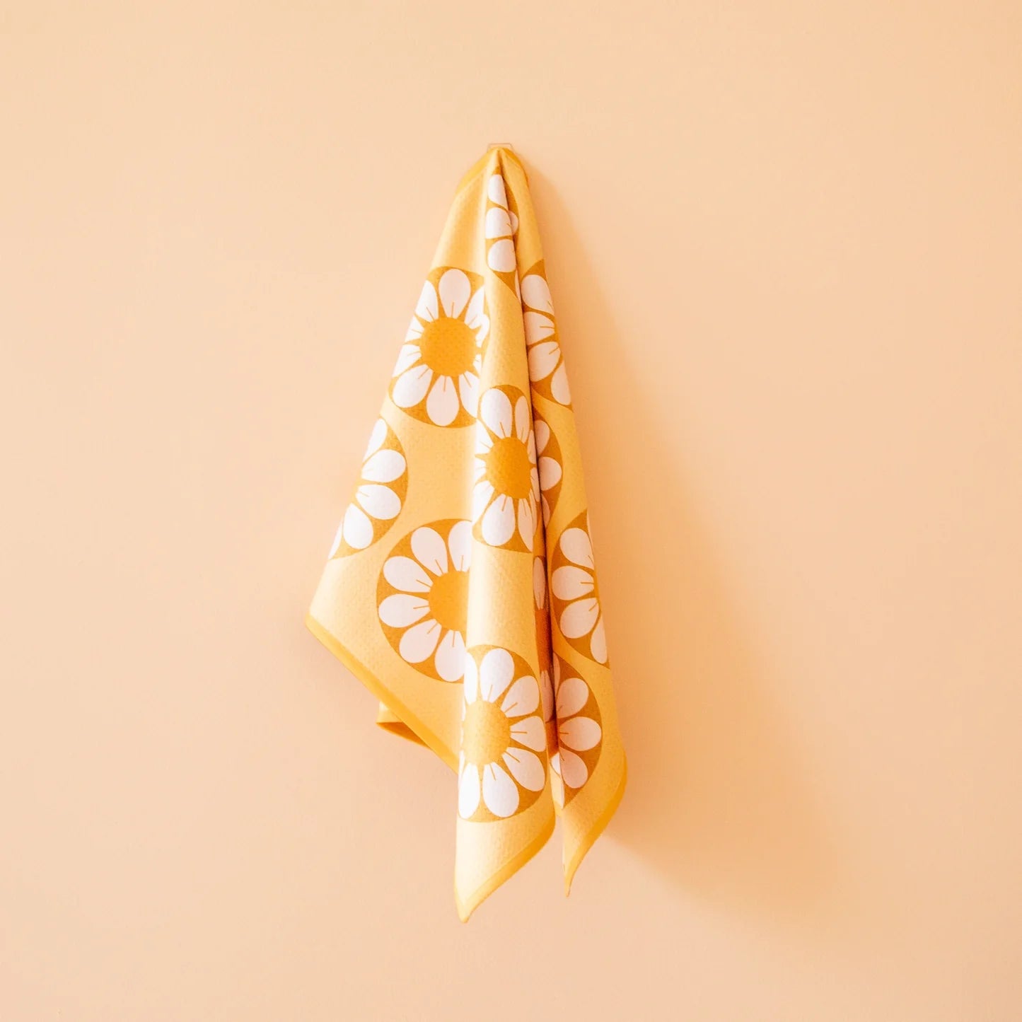 Sunshine Studios Kitchen Towel Retro Flower