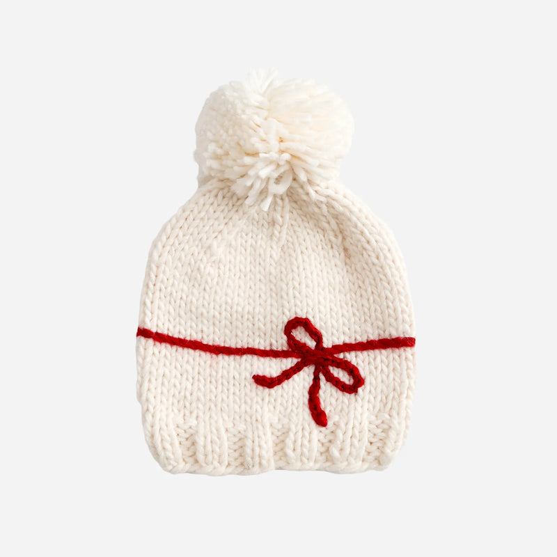The Blueberry Hill Present Hat, Cream/Red
