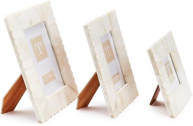 Two's Company Inc Scalloped Photo Frame