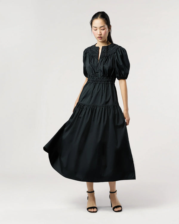 Ulla Johnson Othella Short Sleeve Midi Dress Noir