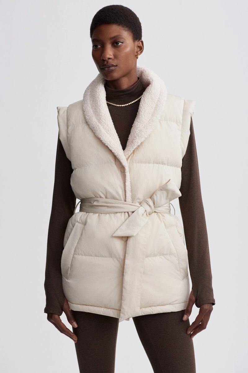 Varley Lanville Reversible Gilet - Sandshell